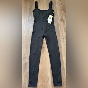 Vuori Womens Halo Essential Jumpsuit Black Heather Sz Small VW4022 NWT
